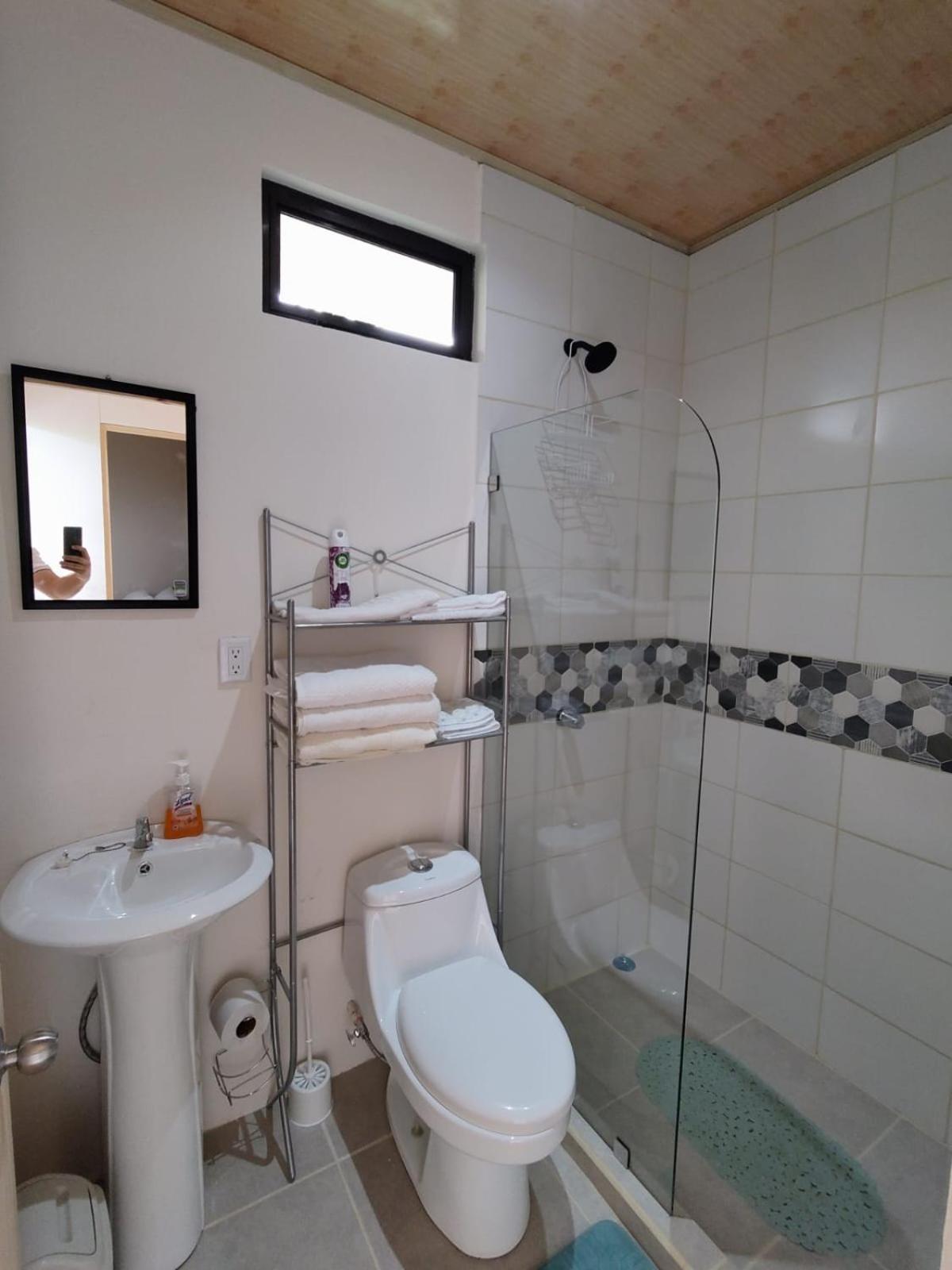 La Paz Apartment Liberia